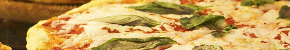 Eating American (New) Pizza Vegetarian at Hardware Pizza restaurant in Lyons, GA.